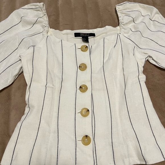 Forever21 blouse. - Picture 3 of 3